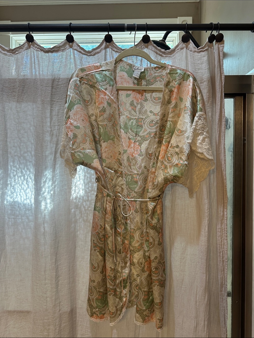 Vintage Sheer Floral Lace-Trim Robe in Green and Peach by